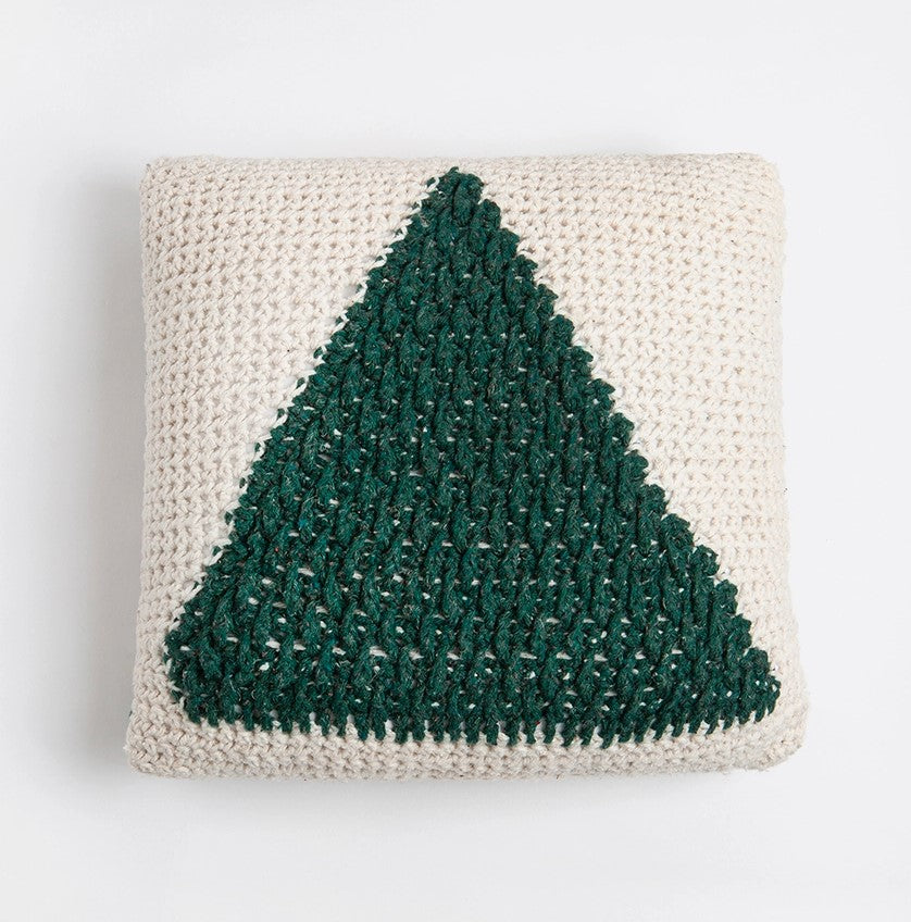 Oh Christmas Tree Cushion Crochet Kit